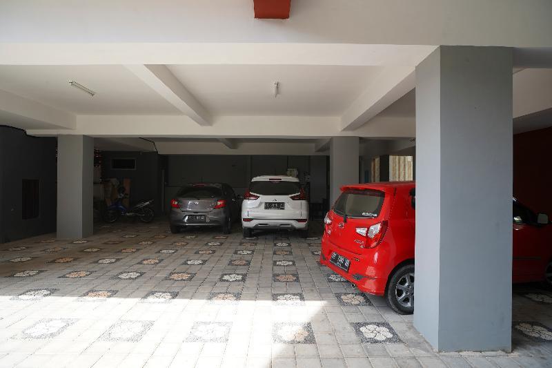 Oyo 2392 Nusa Dua Eling Inn Exterior foto